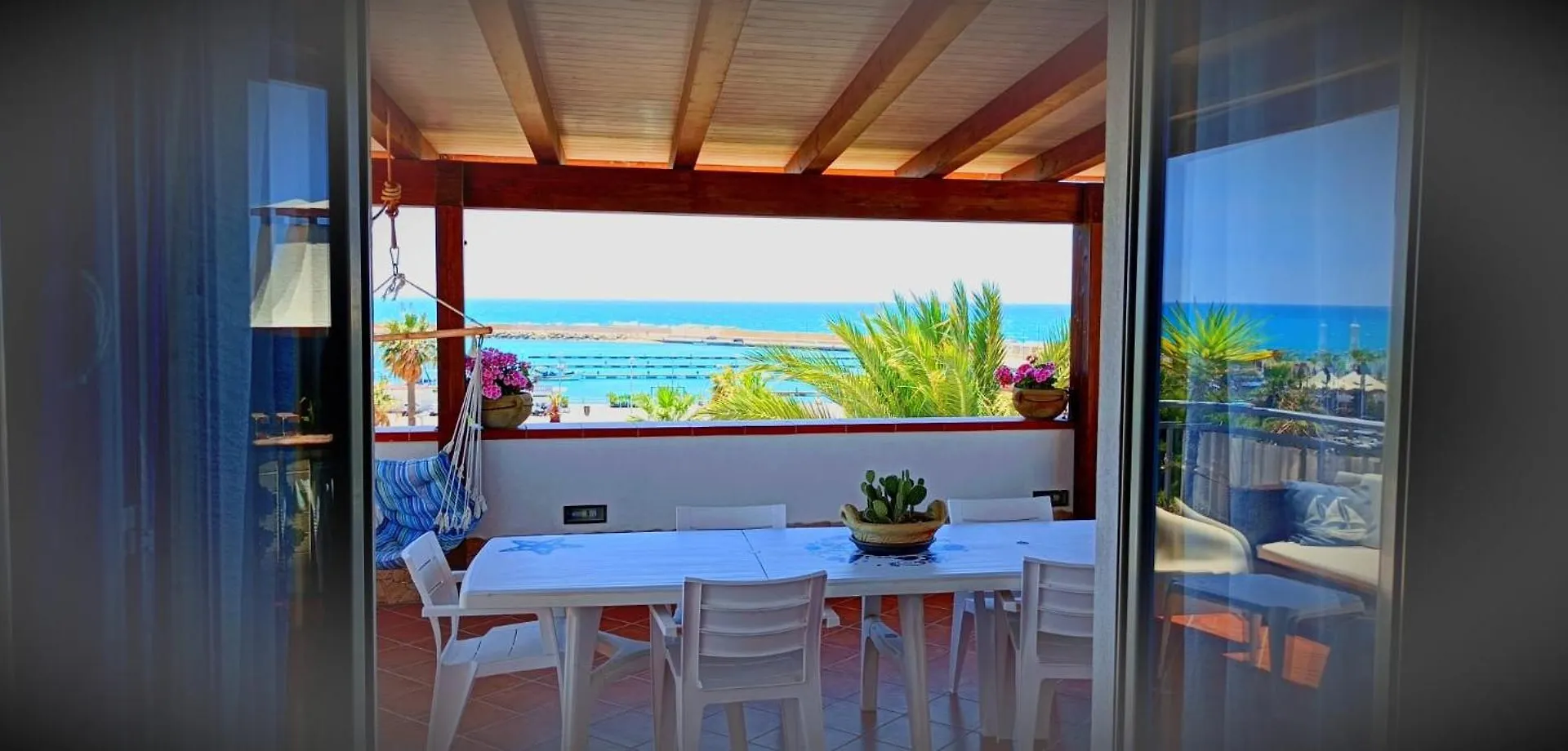 Holiday home La Terrazza Di Pollon Villa San Leone Italy