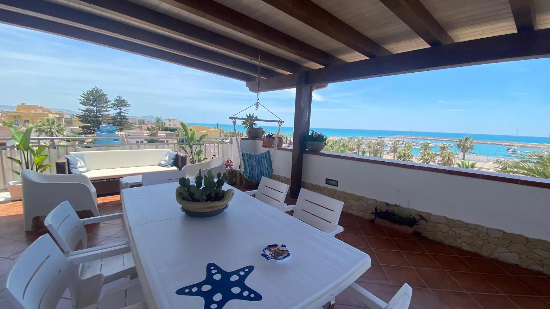 La Terrazza Di Pollon Villa San Leone 0*,  Italy
