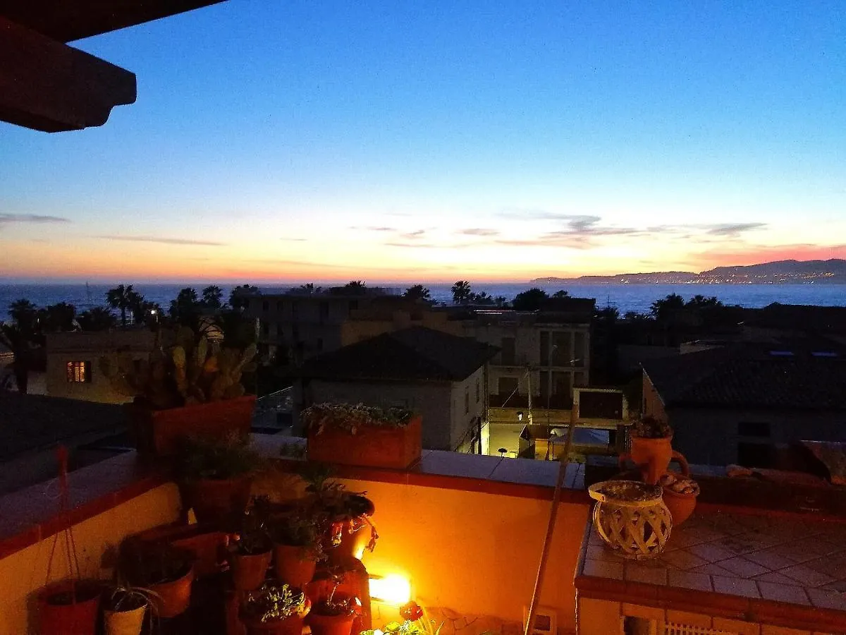 La Terrazza Di Pollon Villa San Leone 0*,